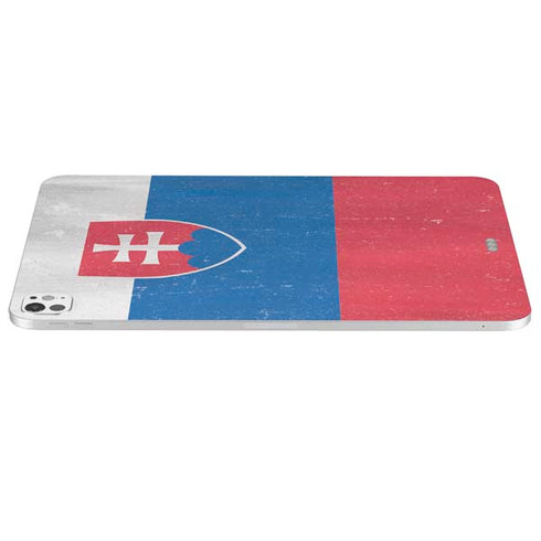 Slovakia Flag Distressed iPad Pro 13in M4 (2024) Skin